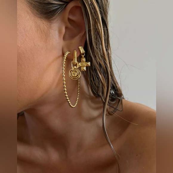 $85 LUV AJ GOLD CROSS EARRINGS GORJANA FREE PEOPLE REVOLVE 8 OTHER REASONS BOHO - Picture 1 of 2